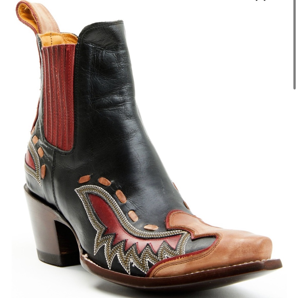 OLD GRINGO WOMEN'S QUIROGA WESTERN BOOTIES - SNIP TOE - 
Size 8.5B